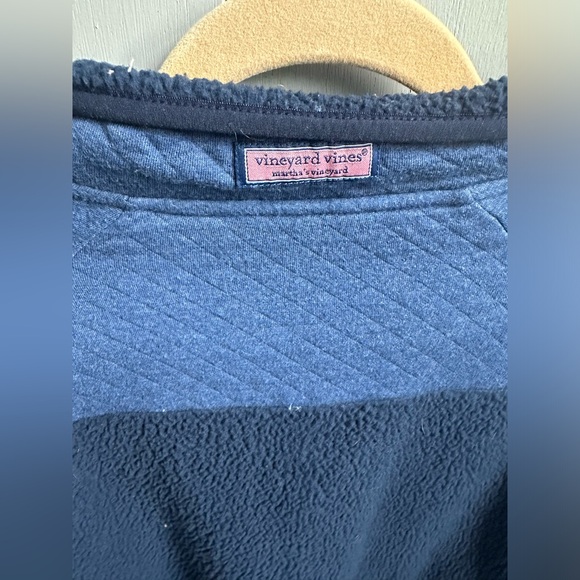 Vineyard Vines Mixed Media Sherpa - Picture 7 of 8